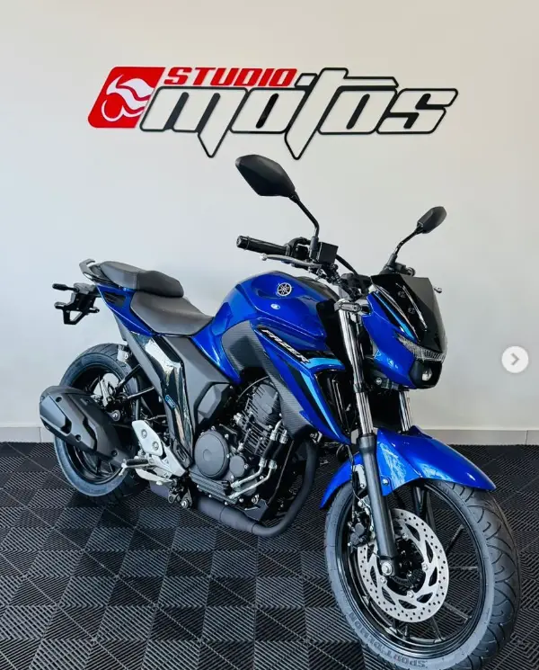 Moto Yamaha Fazer FZ25 2025 ABS