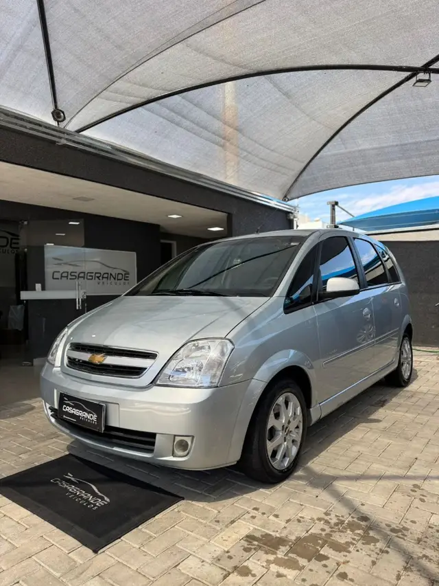 Carro Chevrolet Meriva 2011 Premium 1.8 (Flex) (easytronic)