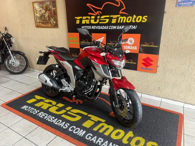 Moto Yamaha YS 250 Fazer 2020 ABS