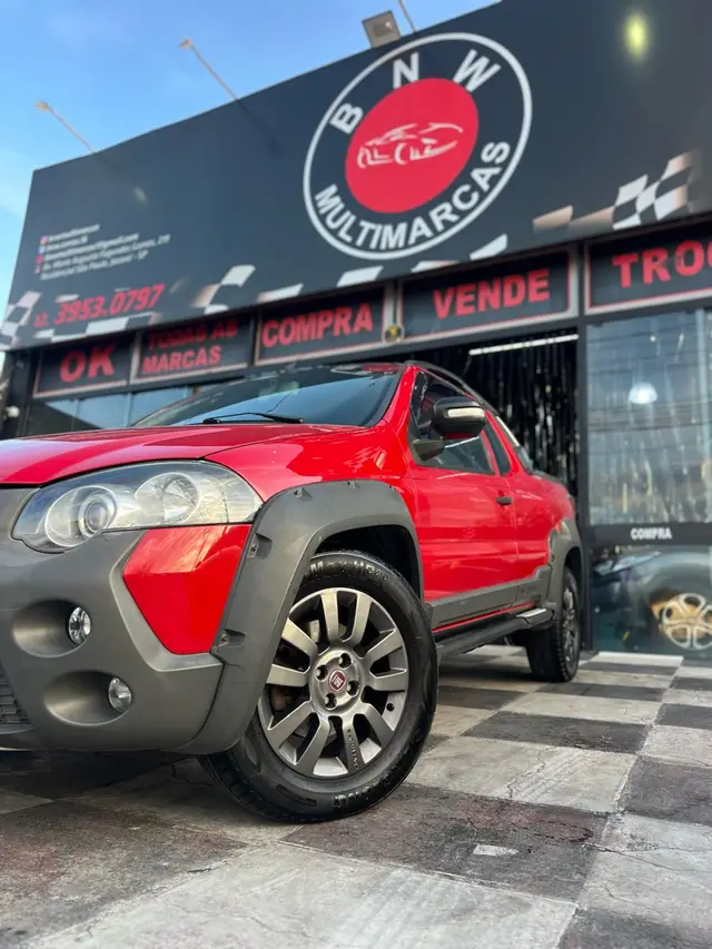 Carro Fiat Strada 2015 Adventure 1.8 16V (Flex) (Cabine Dupla)