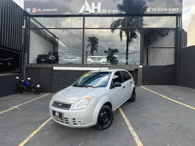 Carro Ford Fiesta Hatch 2010 1.0 (Flex)