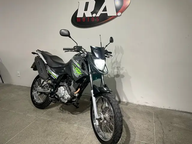 Moto Yamaha XTZ 150 Crosser 2015 ED