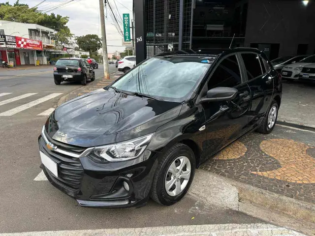 Carro Chevrolet Onix 2024 1.0
