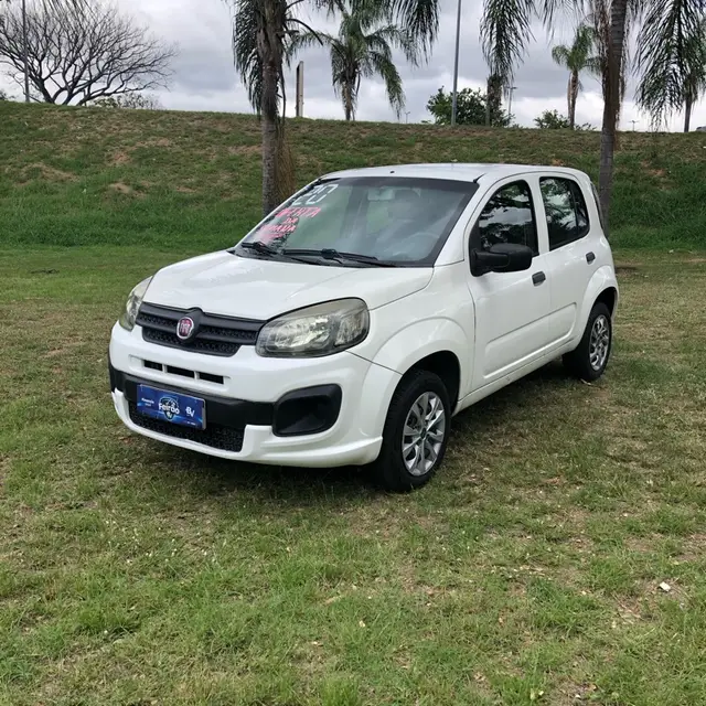 Carro Fiat Uno 2020 Attractive 1.0 8V (Flex) 4p