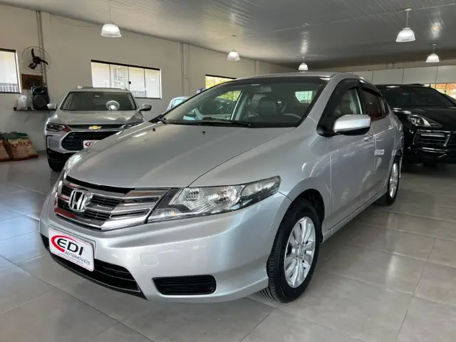 Carro Honda City 2013 LX 1.5 CVT (Flex)