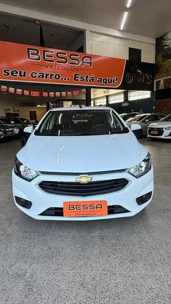 Carro Chevrolet Onix 2019 1.0 LT SPE/4