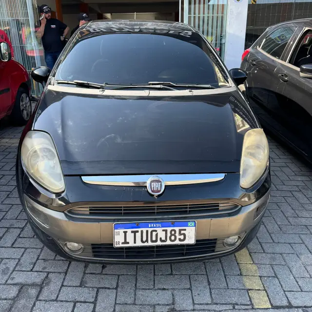 Carro Fiat Punto 2013 Essence 1.6 16V (Flex)