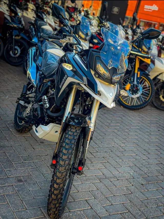 Moto Shineray SHI 250 2026 EFI