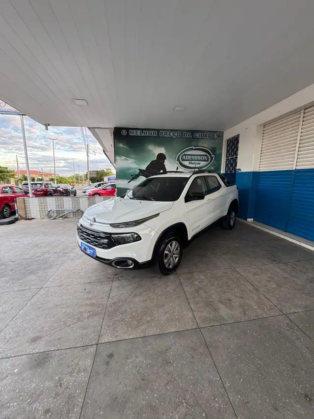 Carro Fiat Toro 2017 Freedom Open Edition 1.8 AT6 4x2 (Flex)