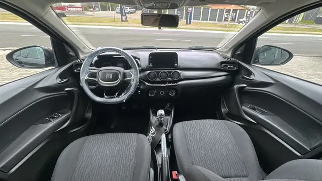 Carro Fiat Cronos 2024 Drive 1.0