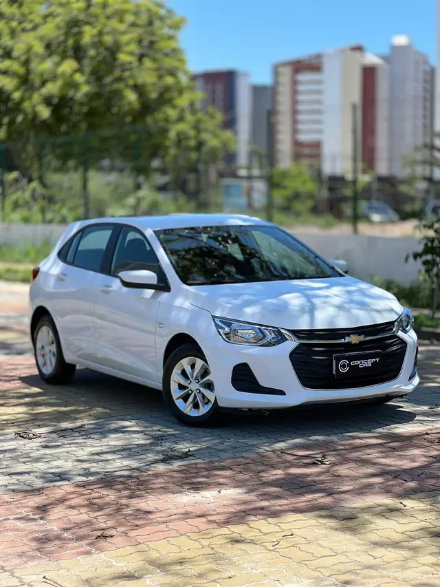 Carro Chevrolet Onix 2023 LT 1.0