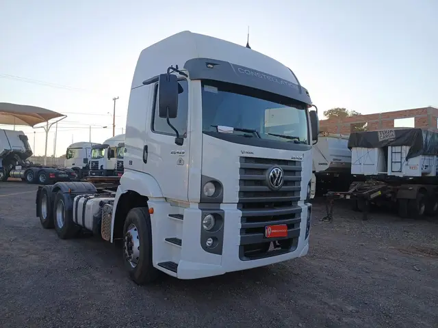 Caminhão Volkswagen 25.420 2023 Constellation 6x2 2p (Diesel)(E5)