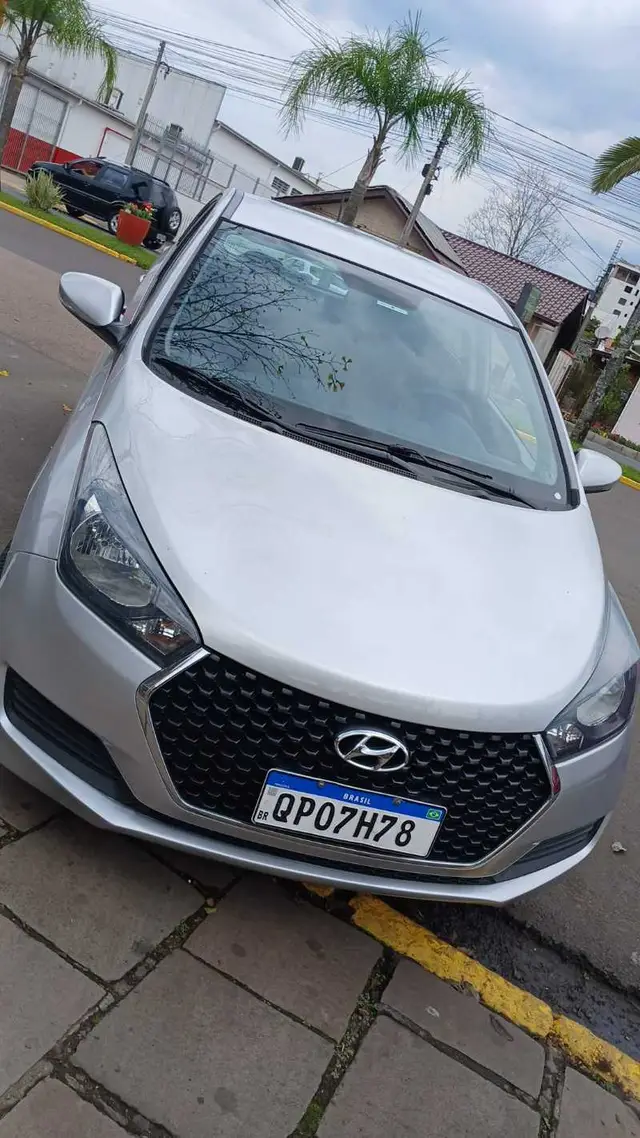 Carro Hyundai HB20 2019 1.6 Comfort Plus blueMedia (Aut) (Flex)