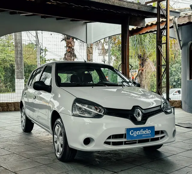 Carro Renault Clio 2015 1.0 Hi-Power 16V