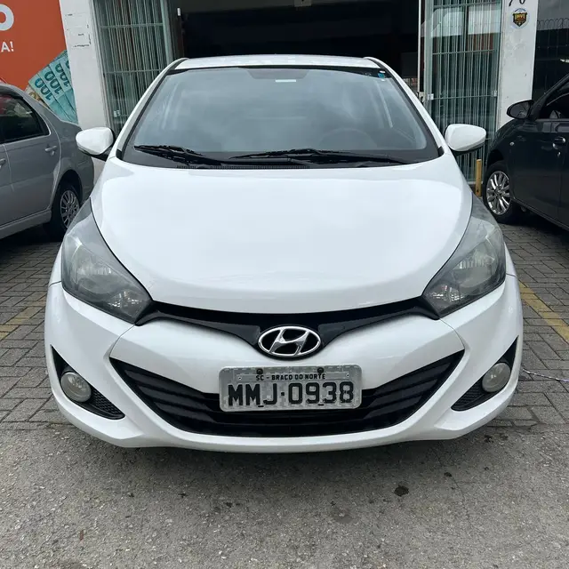 Carro Hyundai HB20S 2015 1.6 Comfort Style (Flex)