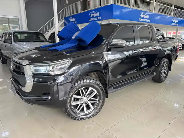 Carro Toyota Hilux Cabine Dupla 2018 Hilux 2.8 TDI SRX CD 4x4 (Aut)