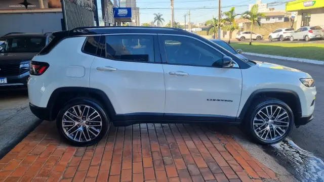 Carro Jeep Compass 2022 Limited 1.3 T270 (Aut) (Flex)