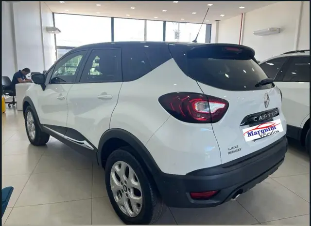 Carro Renault Captur 2019 Life 1.6 16v SCe CVT (Flex)