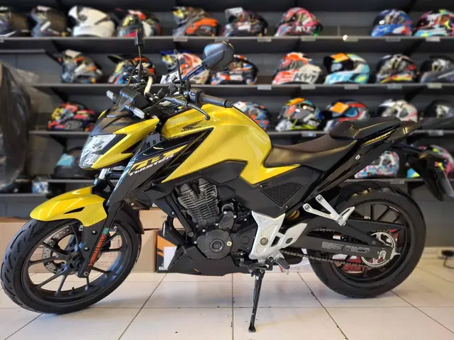 Moto Honda CB 300F Twister 2024 (ABS)