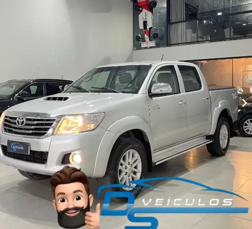 Carro Toyota Hilux Cabine Dupla 2013 Hilux 2.7 SRV CD 4x4 (Flex) (Aut)