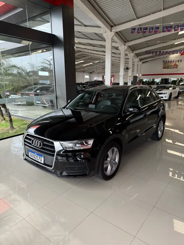 Carro Audi Q3 2018 1.4 TFSI Ambiente S Tronic