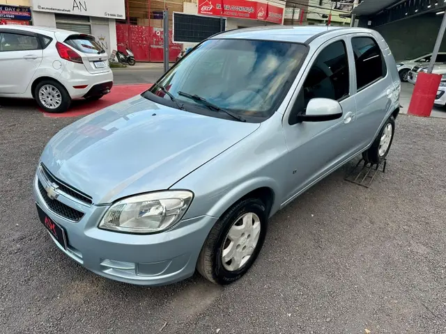 Carro Chevrolet Celta 2012 LT 1.0 (Flex)