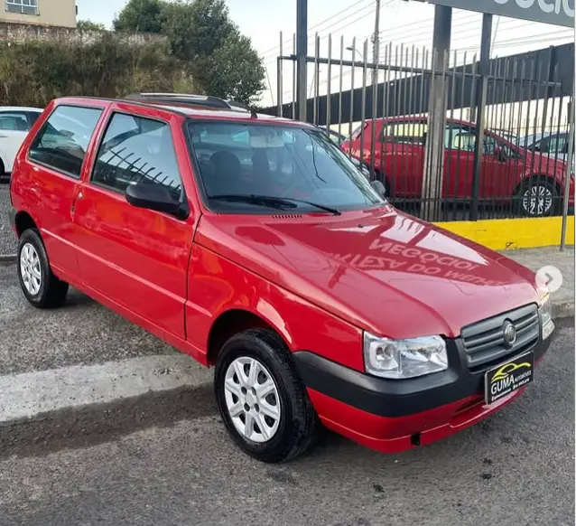 Carro Fiat Uno 2013 ECONOMY Celeb. 1.4 EVO F. Flex 8V 4p