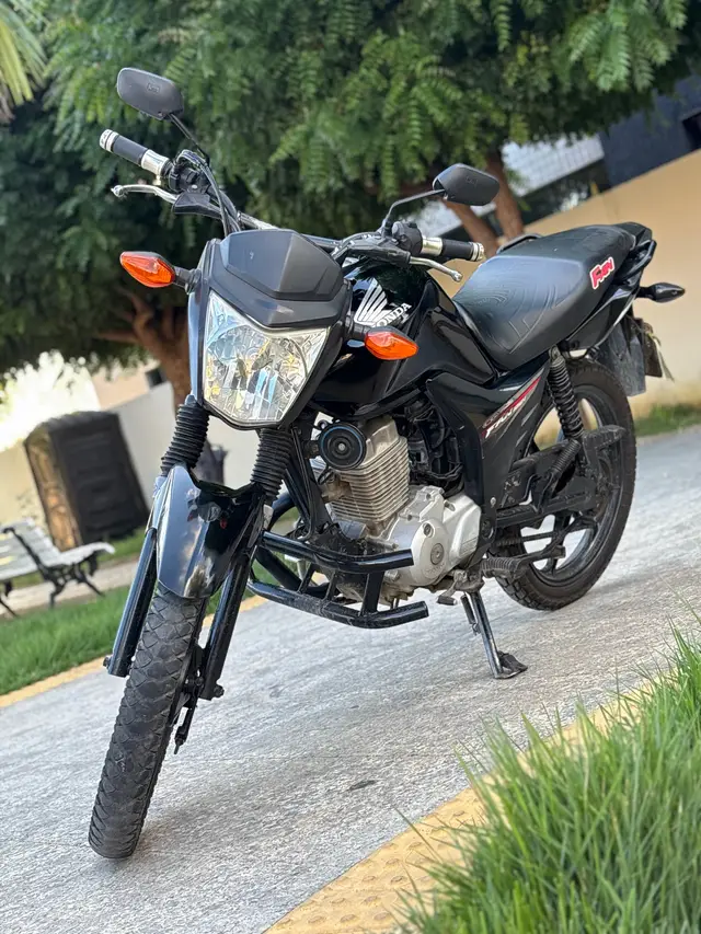 Moto Honda CG 125 2017 Fan KS