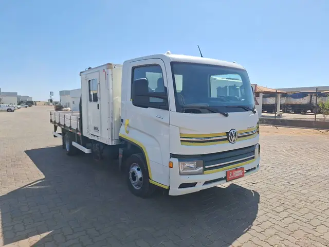 Caminhão Volkswagen 6.160 2023 Delivery 4x2