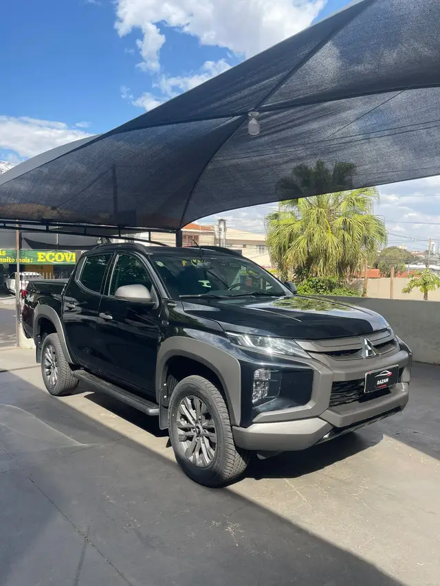 Carro Mitsubishi L200 Triton 2025 GLS 2.4 Turbo