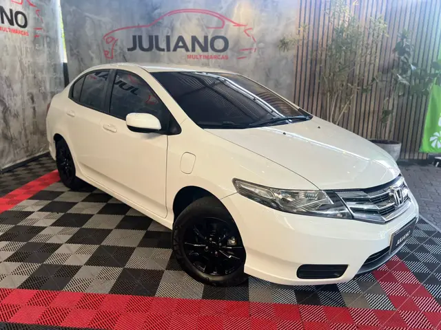 Carro Honda City 2013 LX 1.5 16V (flex)