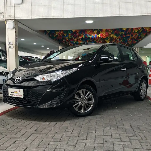 Carro Toyota Yaris 2022 1.5 XL Plus Connect CVT (Flex)