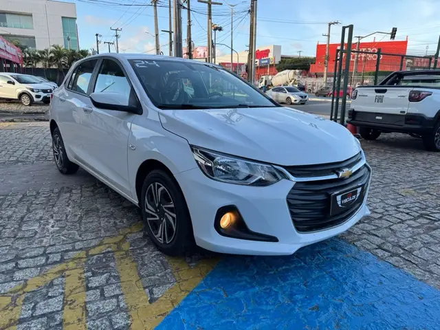 Carro Chevrolet Onix 2024 LT 1.0 Turbo
