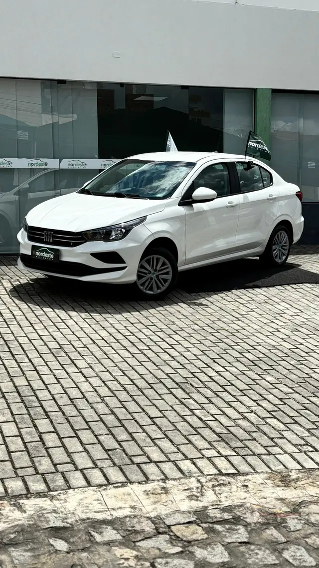 Carro Fiat Cronos 2024 Drive 1.0