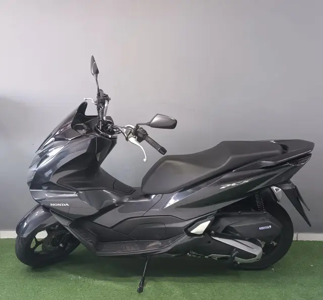 Moto Honda PCX 160 2024 CBS