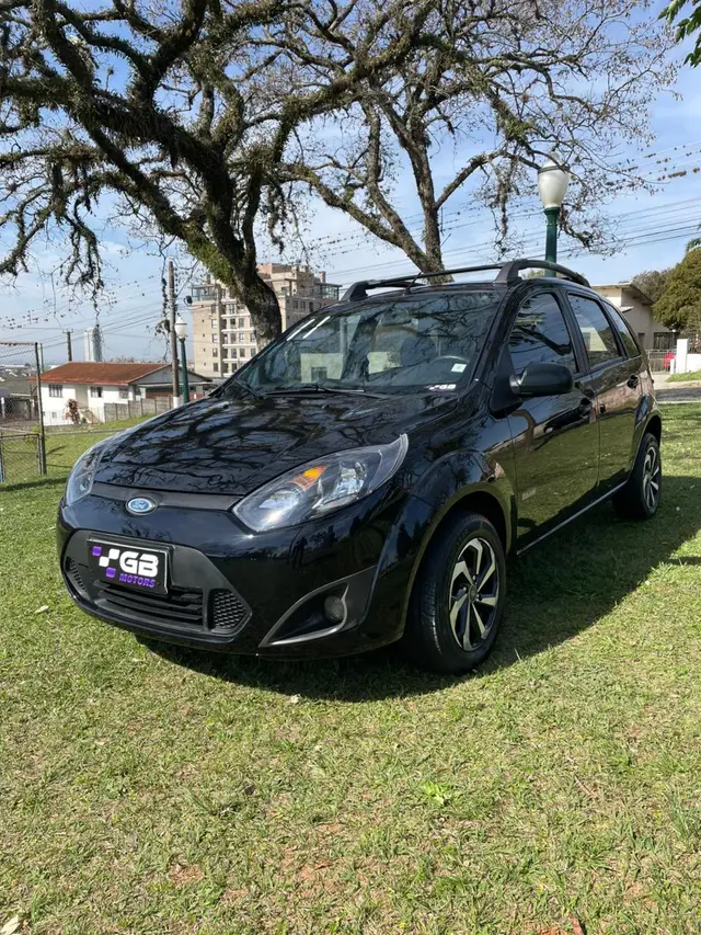 Carro Ford Fiesta Hatch 2011 1.6 (Flex)