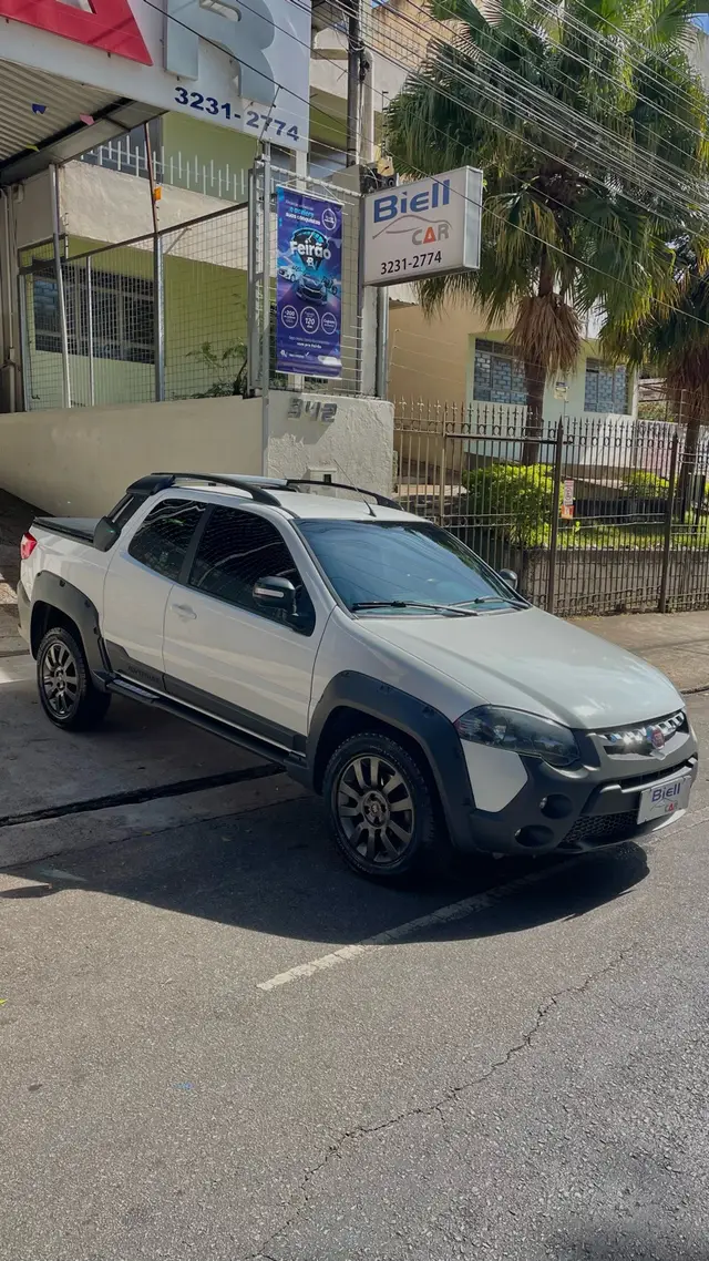 Carro Fiat Strada 2019 Adventure 1.8 16V (Flex) (Cabine Dupla)