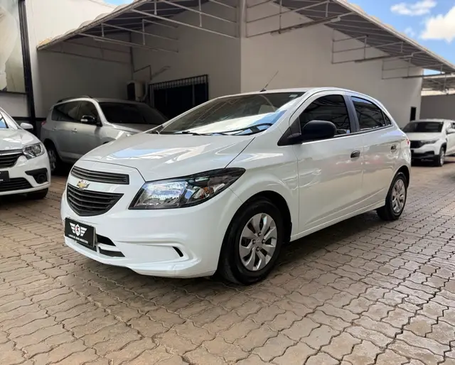 Carro Chevrolet Onix 2019 1.0 Joy SPE/4