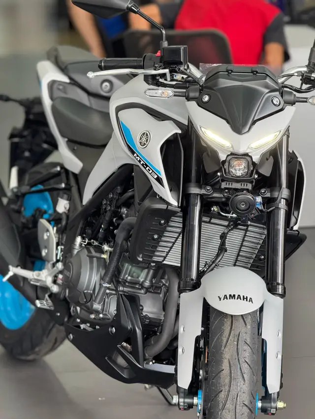 Moto Yamaha MT-03 2026 Connected