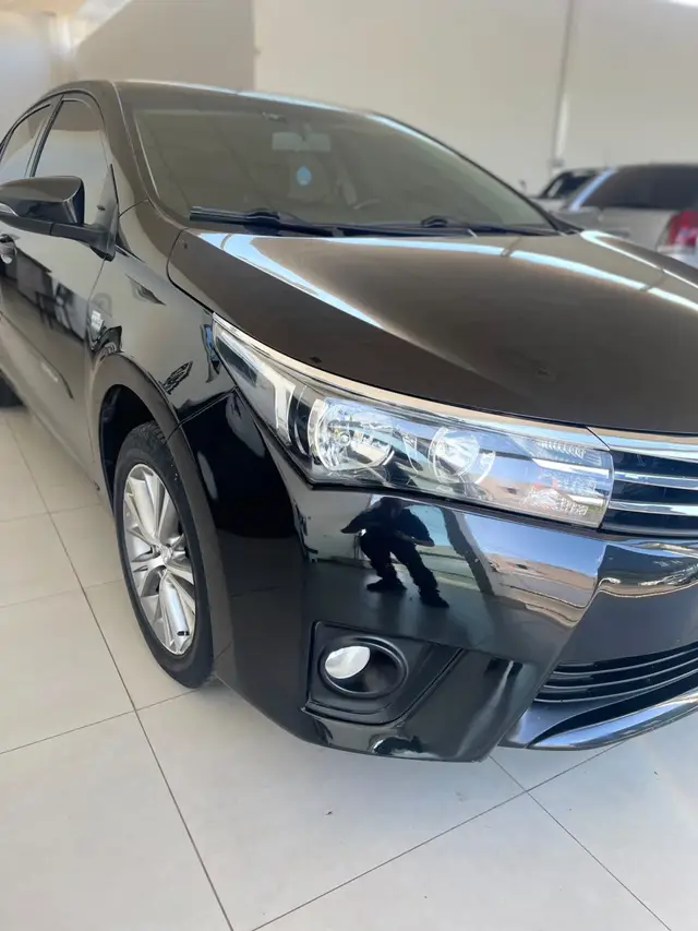 Carro Toyota Corolla 2015 Sedan 1.8 Dual VVT-i GLi (Flex)