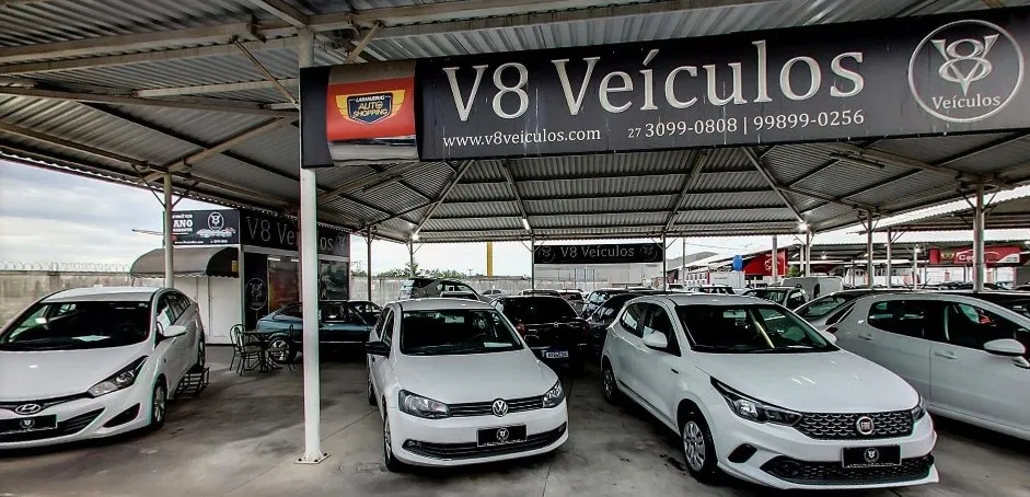 Fachada da loja Veículos à venda em  V8 VEICULOS     - Serra - ES | Mobiauto