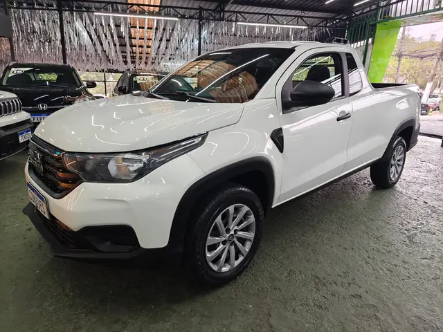 Carro Fiat Strada 2024 Endurance 1.3 Flex 8V CS