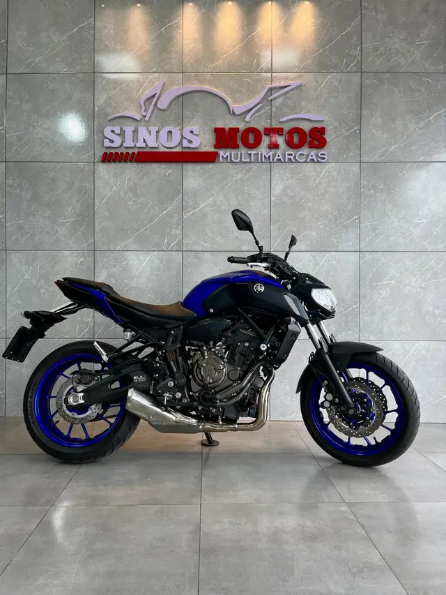 Moto Yamaha MT-07 2023 ABS