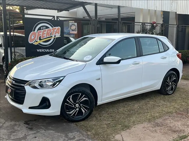 Carro Chevrolet Onix Plus 2025 LT 1.0