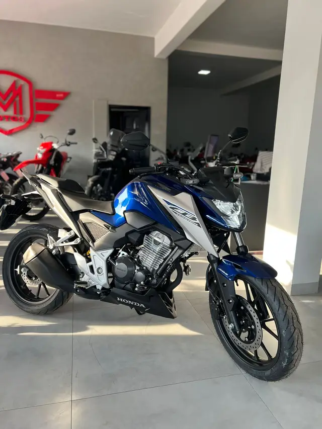 Moto Honda CB 300F Twister 2026 ABS