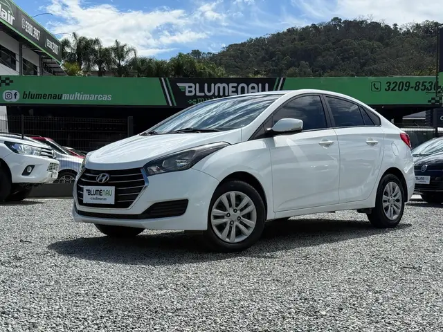Carro Hyundai HB20S 2018 1.0 Comfort Plus (Flex)