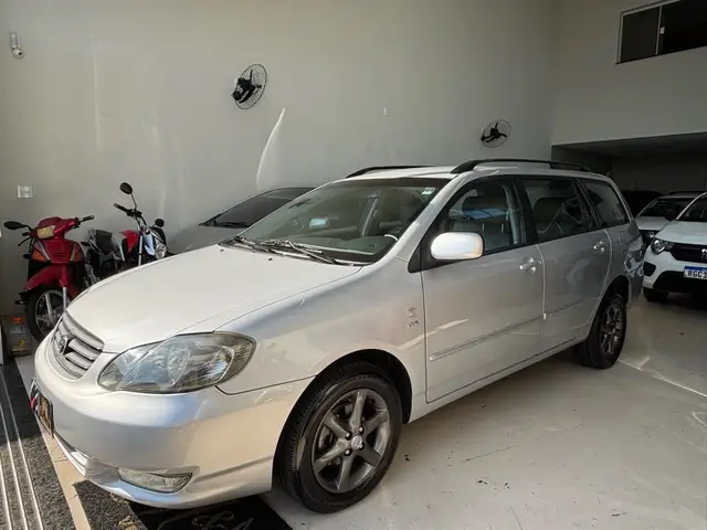Carro Toyota Fielder 2006 1.8 16V (aut)