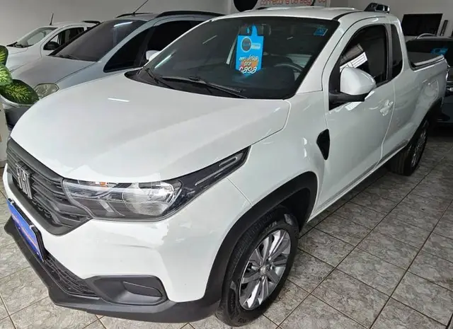 Carro Fiat Strada 2023 Freedom 1.3 CS Plus (Flex)