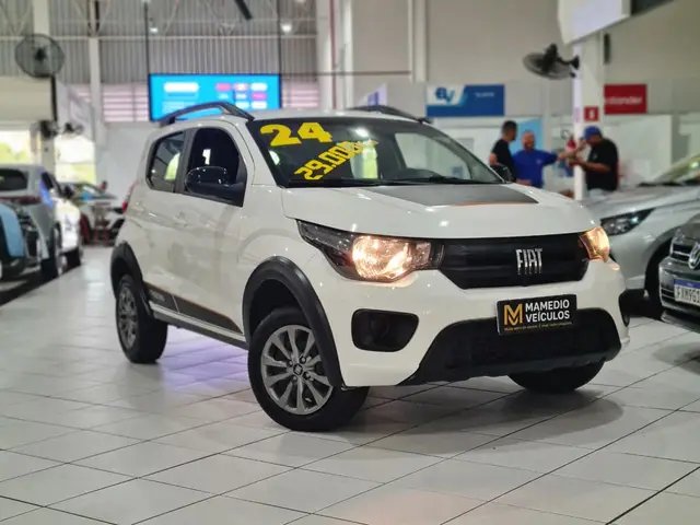 Carro Fiat Mobi 2024 Trekking 1.0