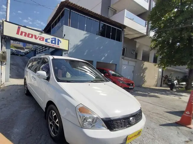 Carro Kia Carnival 2015 3.5 V6 EX V295